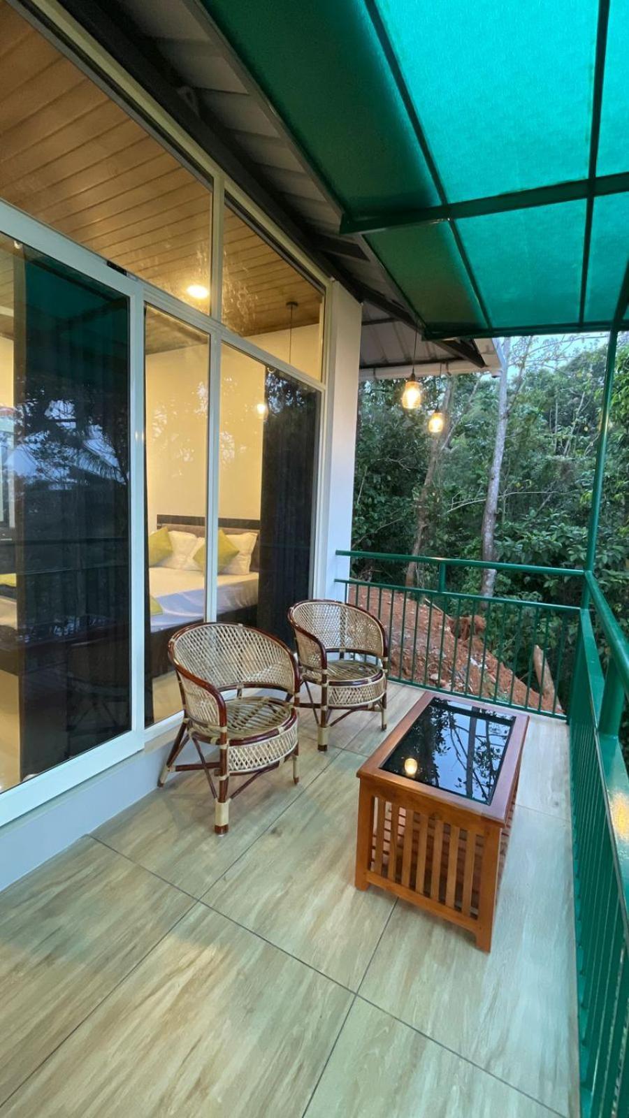 Idukki Dam View Resort Exteriör bild